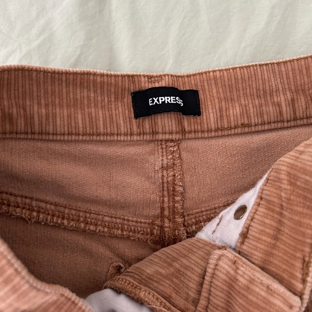 Express Corduroy cropped wide leg pants - Picture 2 of 5